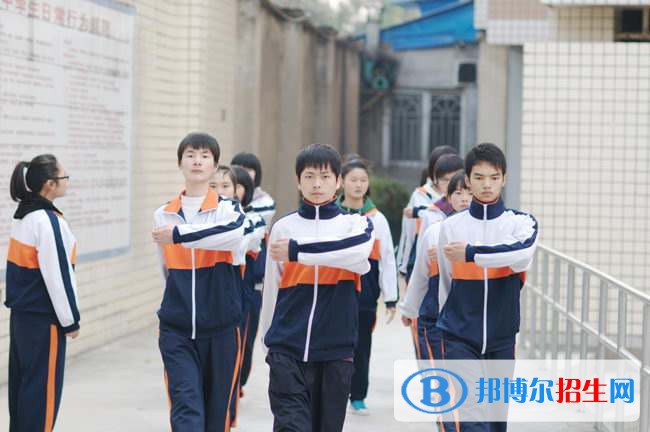 延津無線電技術(shù)學(xué)校2021年學(xué)費(fèi)、收費(fèi)多少
