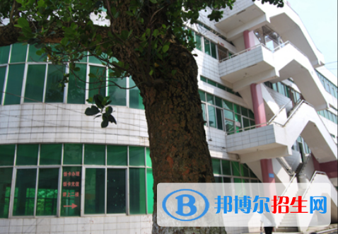 湛江2020年初中生能讀的汽修學(xué)校