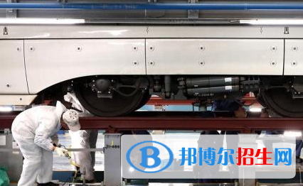 白銀2020年全日制鐵路學(xué)校