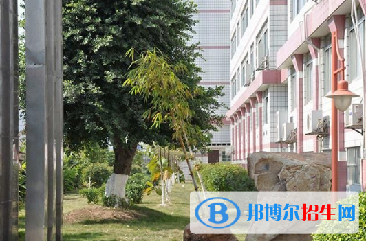 湛江華南職業(yè)技術(shù)學(xué)校怎么樣、好不好
