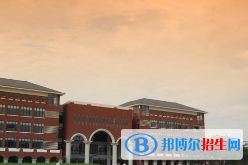 成都紡織高等專科學校2020年報名條件、招生要求、招生對象
