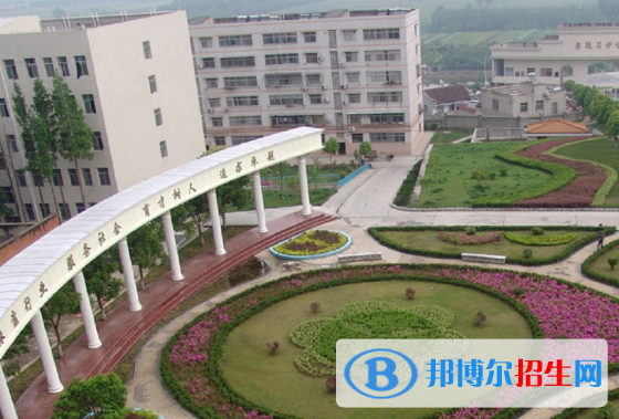 襄陽(yáng)職業(yè)技術(shù)學(xué)院4