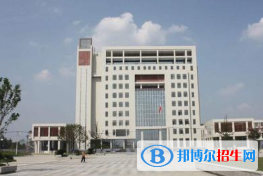 江西工商職業(yè)技術(shù)學(xué)院2020年招生簡(jiǎn)章