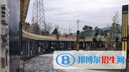 甘肅工業(yè)職業(yè)技術(shù)學(xué)院怎么樣、好不好