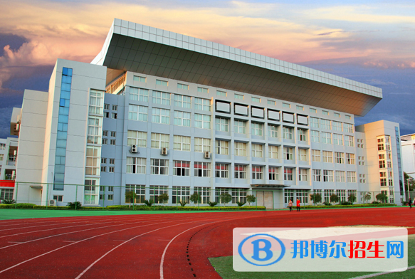 南昌2020年大專學校有鐵路學校