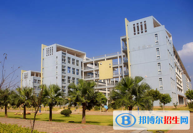 江西應(yīng)用技術(shù)職業(yè)學(xué)院怎么樣、好不好
