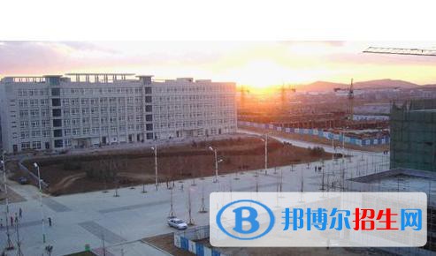 四川商務(wù)職業(yè)學(xué)院2020年報(bào)名條件、招生要求、招生對象