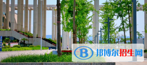 陜西鐵路工程職業(yè)技術(shù)學(xué)院?jiǎn)握?020年報(bào)名條件、招生要求、招生對(duì)象