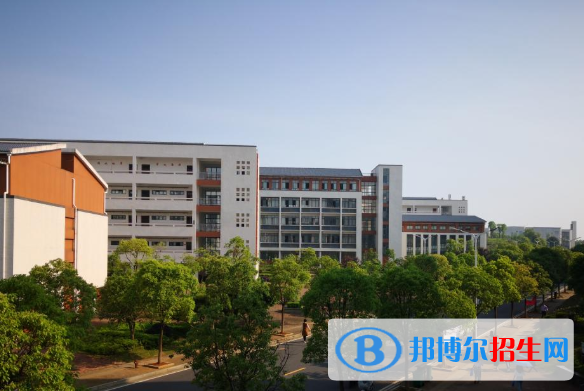 吉安職業(yè)技術學院2020年報名條件、招生要求、招生對象