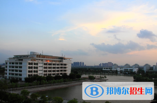 順德職業(yè)技術(shù)學(xué)院2020年招生辦聯(lián)系電話