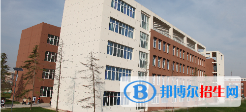 西安高新科技職業(yè)學院是幾專
