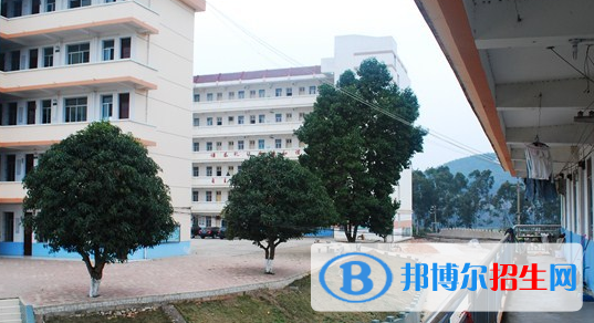 扶綏縣職業(yè)技術(shù)學校地址在哪里