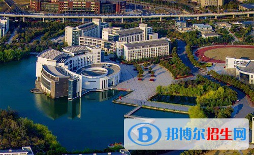 南京旅游職業(yè)學院是幾專