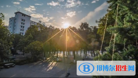廣州第六中學(xué)國(guó)際部2020年報(bào)名條件、招生要求、招生對(duì)象