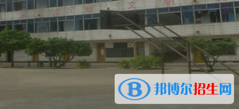 玉林市嶺南工業(yè)學校2020年宿舍條件