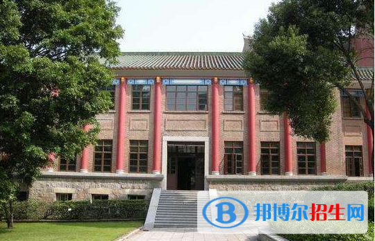 執(zhí)信中學(xué)國(guó)際部2020年招生辦聯(lián)系電話