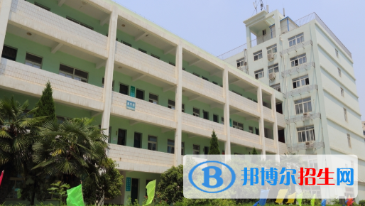 安徽旅游學(xué)校2020年有哪些專業(yè)