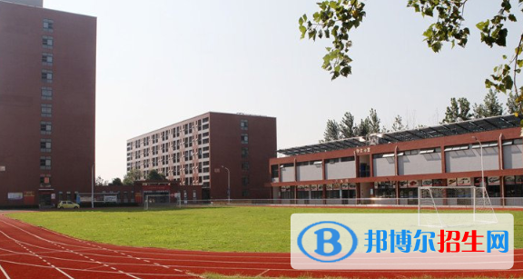 安徽萬通高級技工學(xué)校2020年報名條件、招生要求、招生對象
