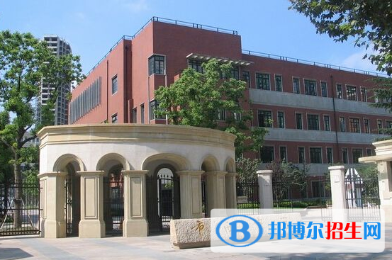 上海市西中學(xué)國際部2020年招生辦聯(lián)系電話