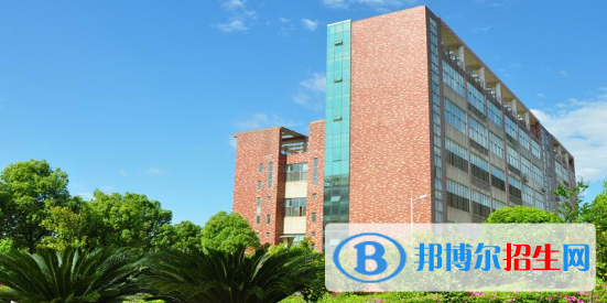 江西交通職業(yè)技術(shù)學(xué)院2020年報(bào)名條件、招生要求、招生對(duì)象