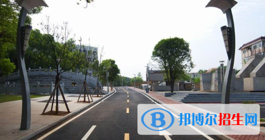 江西交通職業(yè)技術(shù)學院地址在哪里