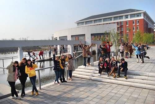 南京鐵道職業(yè)技術(shù)學(xué)院2020年報(bào)名條件、招生要求、招生對(duì)象