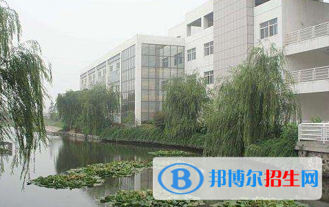 北京新東方揚(yáng)州外國語學(xué)校2020年報名條件、招生要求、招生對象