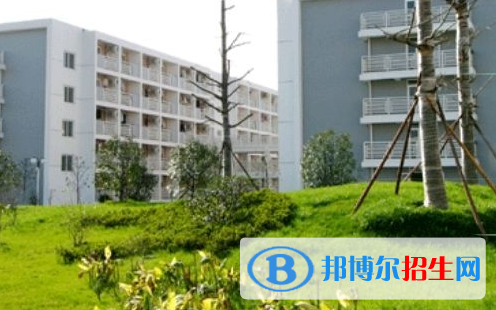 北京新東方揚(yáng)州外國語學(xué)校怎么樣、好不好