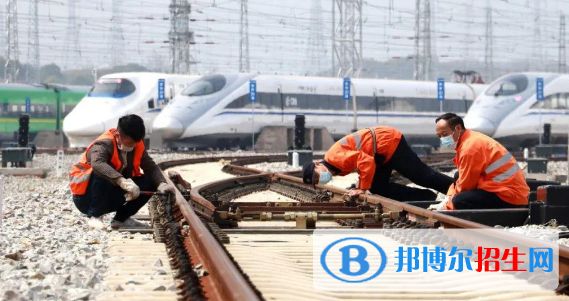 白銀2020年鐵路學(xué)校有哪些專業(yè)好