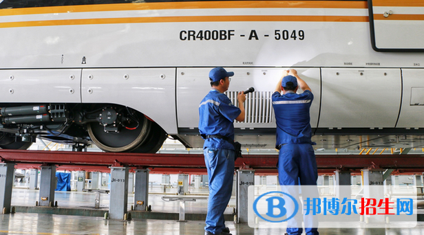 白銀2020年初中生讀鐵路學校怎么樣