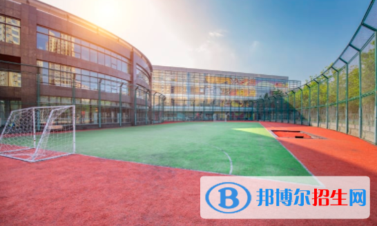長春美國國際學(xué)校初中部怎么樣、好不好