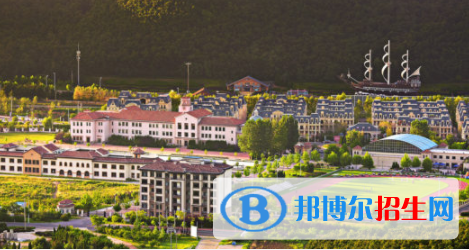 大連美國(guó)國(guó)際學(xué)校初中部2020年招生簡(jiǎn)章