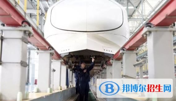 白銀2020年初中生學鐵路學校的學校
