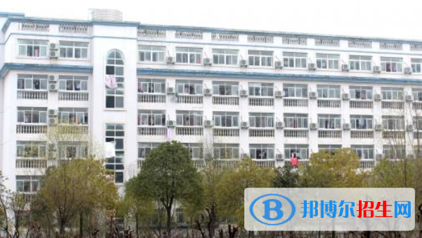 武漢商貿(mào)職業(yè)學(xué)院2