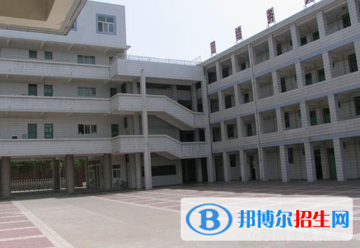 寶雞新建路中學(xué)2020年招生辦聯(lián)系電話