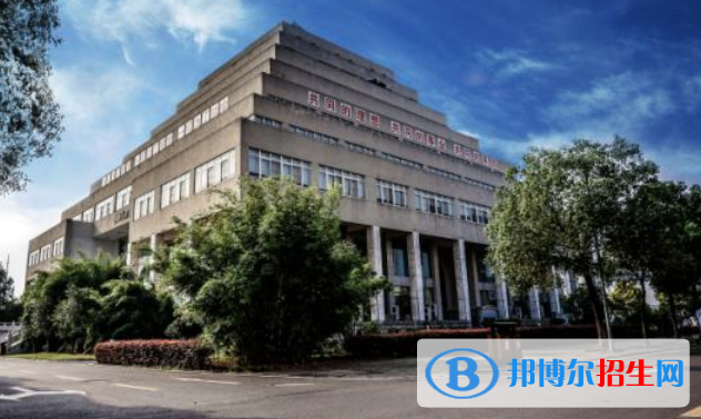 武漢商貿職業(yè)學院4