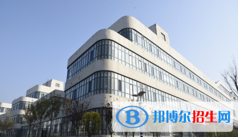 濰坊濱海國(guó)際學(xué)校初中部2020年招生辦聯(lián)系電話