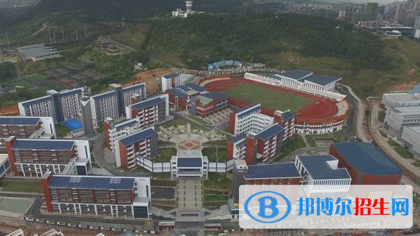 南寧三中國際學(xué)校2020年學(xué)費(fèi)、收費(fèi)多少