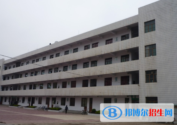  隴縣崇文中學(xué)2020年招生簡章