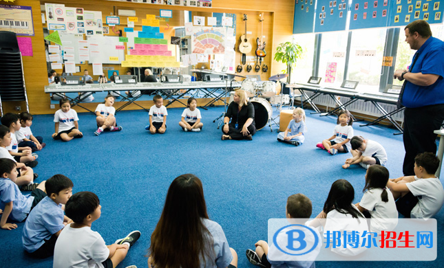 青島耀中國際學校初中部網(wǎng)站網(wǎng)址
