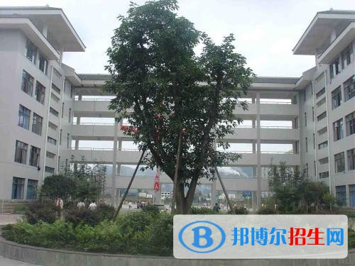 雅安職業(yè)技術(shù)學院2020年學費、收費多少