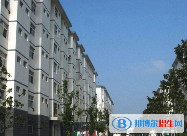 長(zhǎng)江工程職業(yè)技術(shù)學(xué)院2