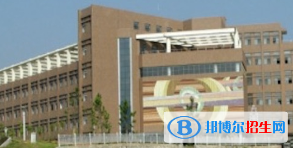 景德鎮(zhèn)陶瓷職業(yè)技術(shù)學(xué)院2020年學(xué)費、收費多少