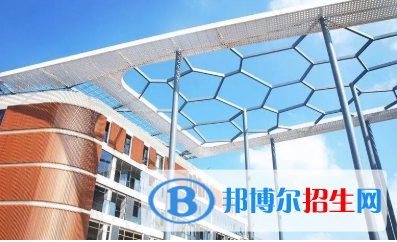 湖州帕丁頓雙語學(xué)校初中部2020年學(xué)費、收費多少