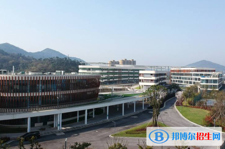 湖州帕丁頓雙語(yǔ)學(xué)校初中部地址在哪里