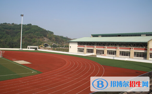 重慶耀中國際學校初中部2020年學費、收費多少
