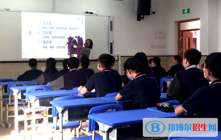 重慶史迪威外語學(xué)校初中部怎么樣、好不好