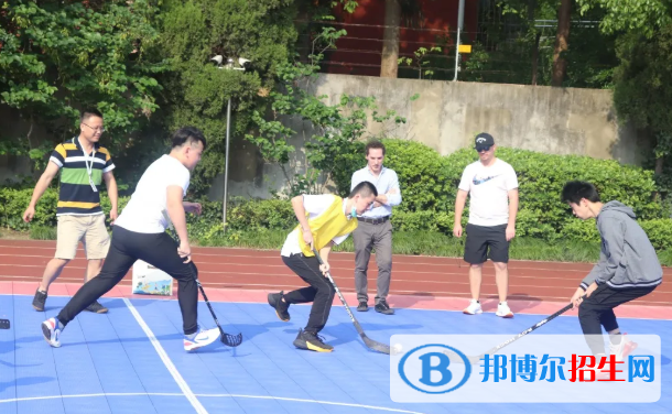 上海燎原雙語(yǔ)學(xué)校初中部2020年報(bào)名條件、招生要求、招生對(duì)象