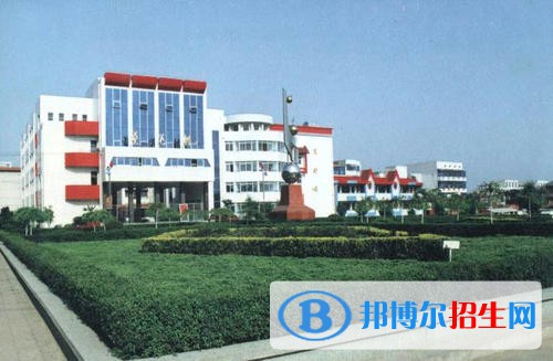 潢川幼兒師范學校2021年報名條件、招生要求、招生對象