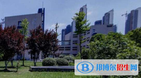 安徽工商職業(yè)學院怎么樣、好不好